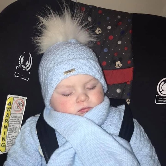 Outfits - Picture 2 of 4